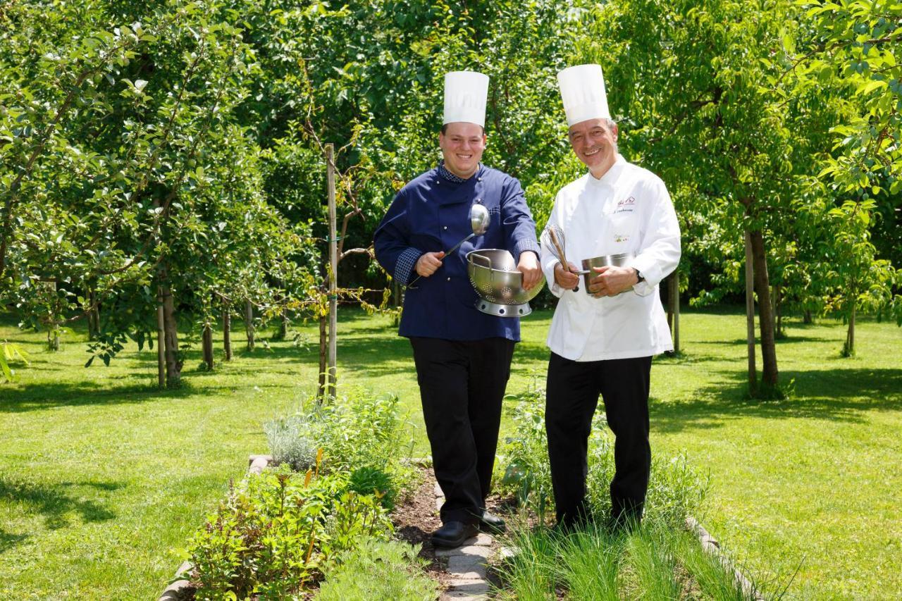 Hotel Neuhausmuehle Vilpiano Екстериор снимка