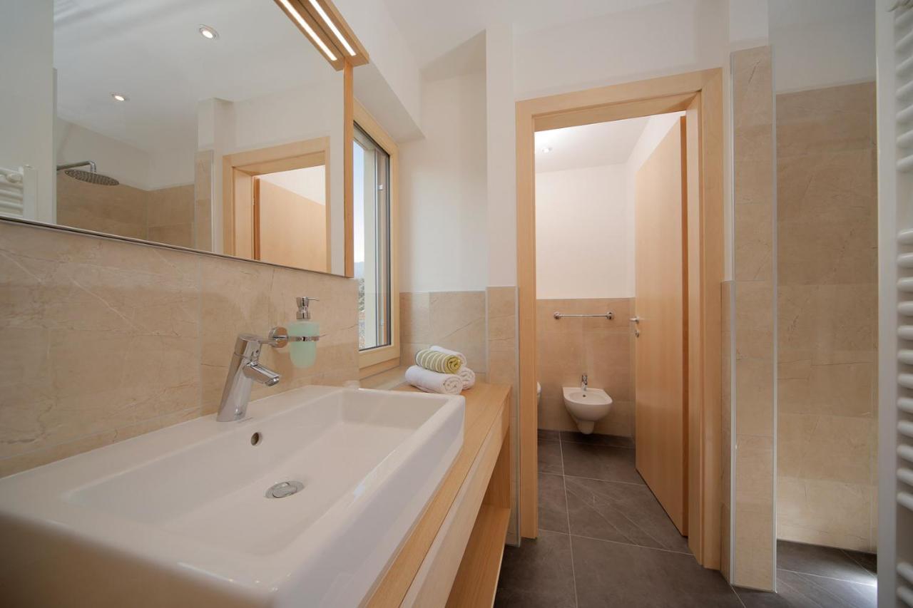 Hotel Neuhausmuehle Vilpiano Екстериор снимка