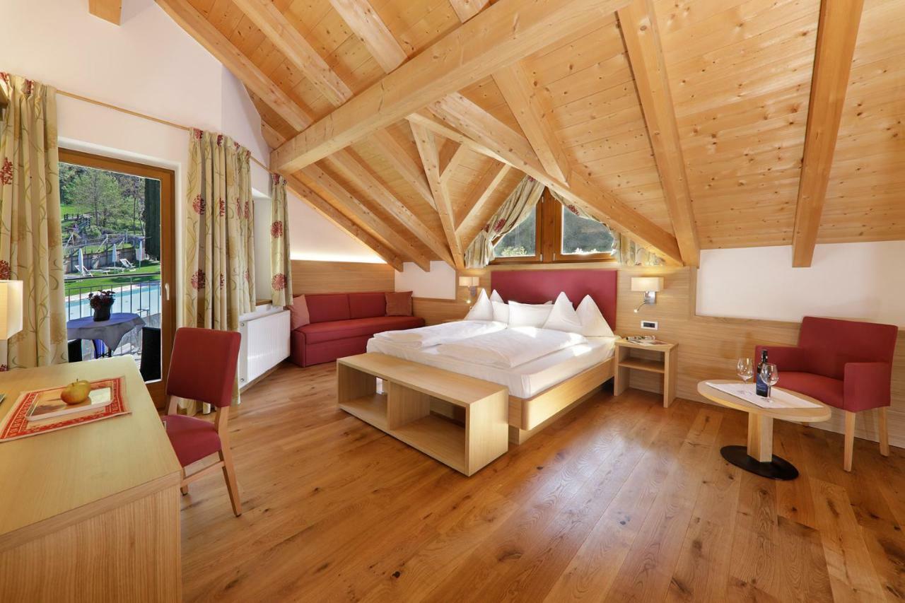 Hotel Neuhausmuehle Vilpiano Екстериор снимка