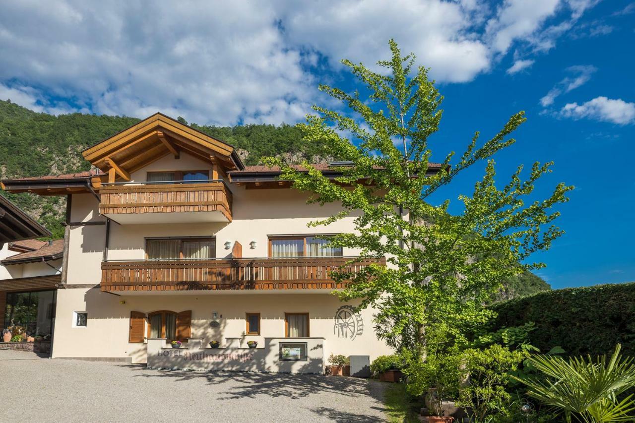 Hotel Neuhausmuehle Vilpiano Екстериор снимка